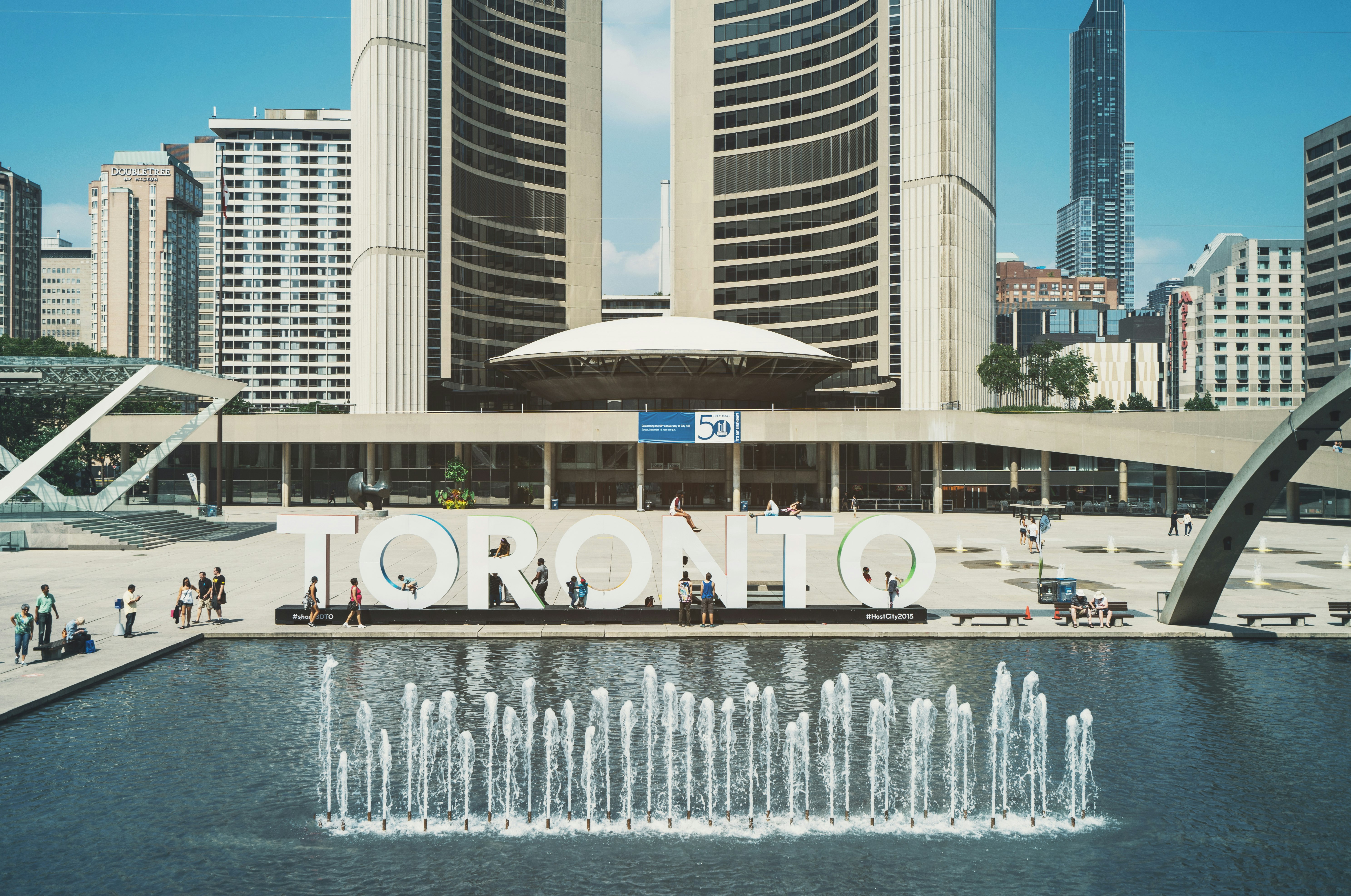 Toronto building near fountain